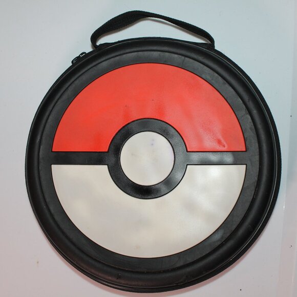 Nintendo 3DS Official Pokemon Pokeball Round Carry Carrying Case Pokémon X/Y *TY - Picture 2 of 4